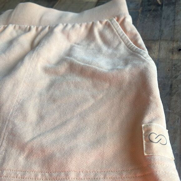 Calia Journey Collection High-rise Shorts for women in color orange/peach - Picture 5 of 5